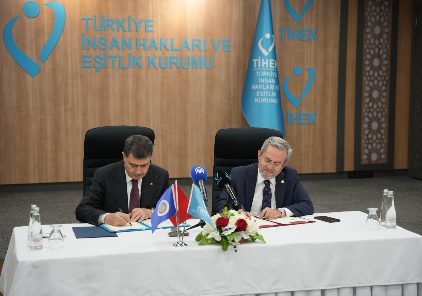 TİHEK ve Ankara Üniversitesi Çocuk Üniversitesi Çocuk Hakları İçin Güçlerini Birleştirdi Duyuru Görseli